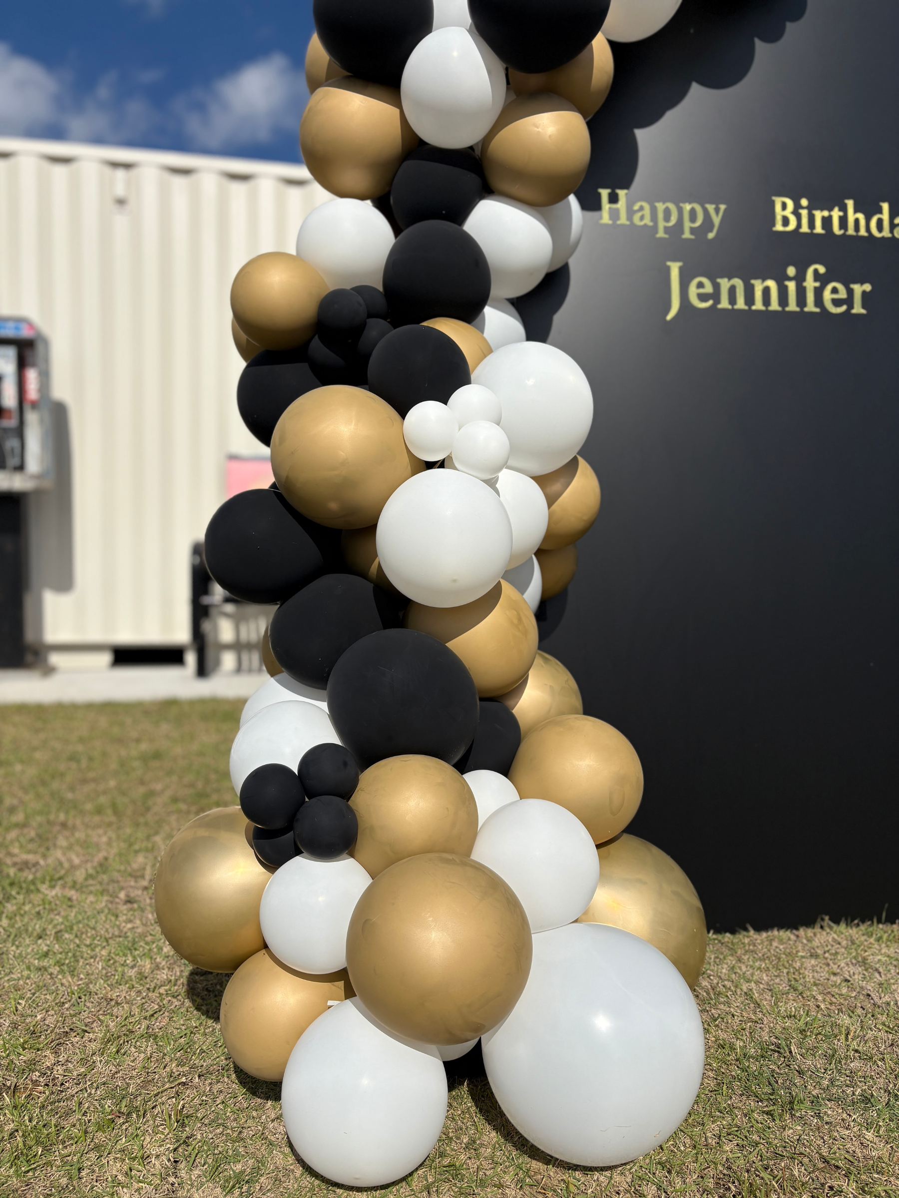 バックドロップ+バルーンガーランド (ブラック/ゴールド)
