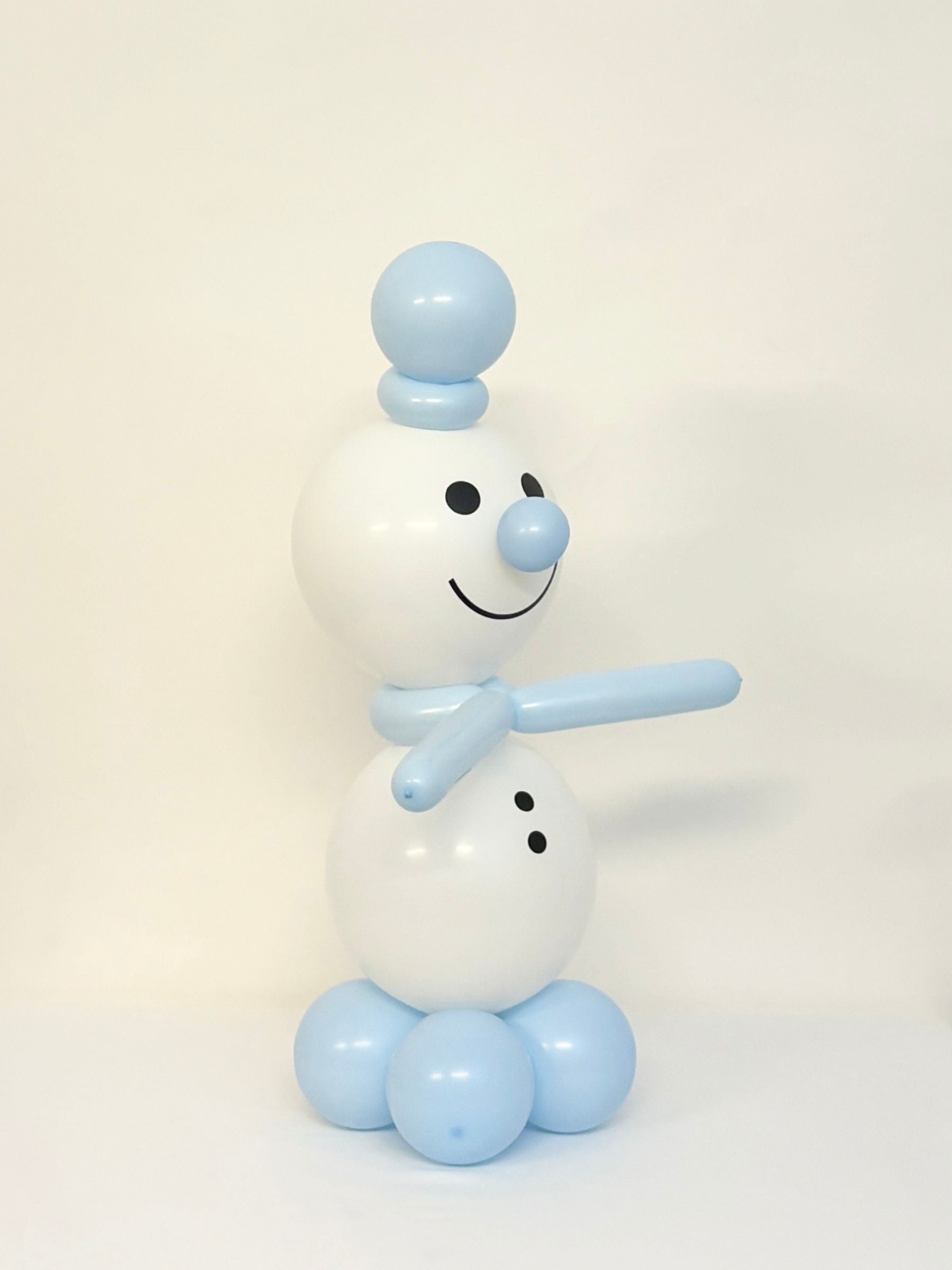 #色_マカロンブルー