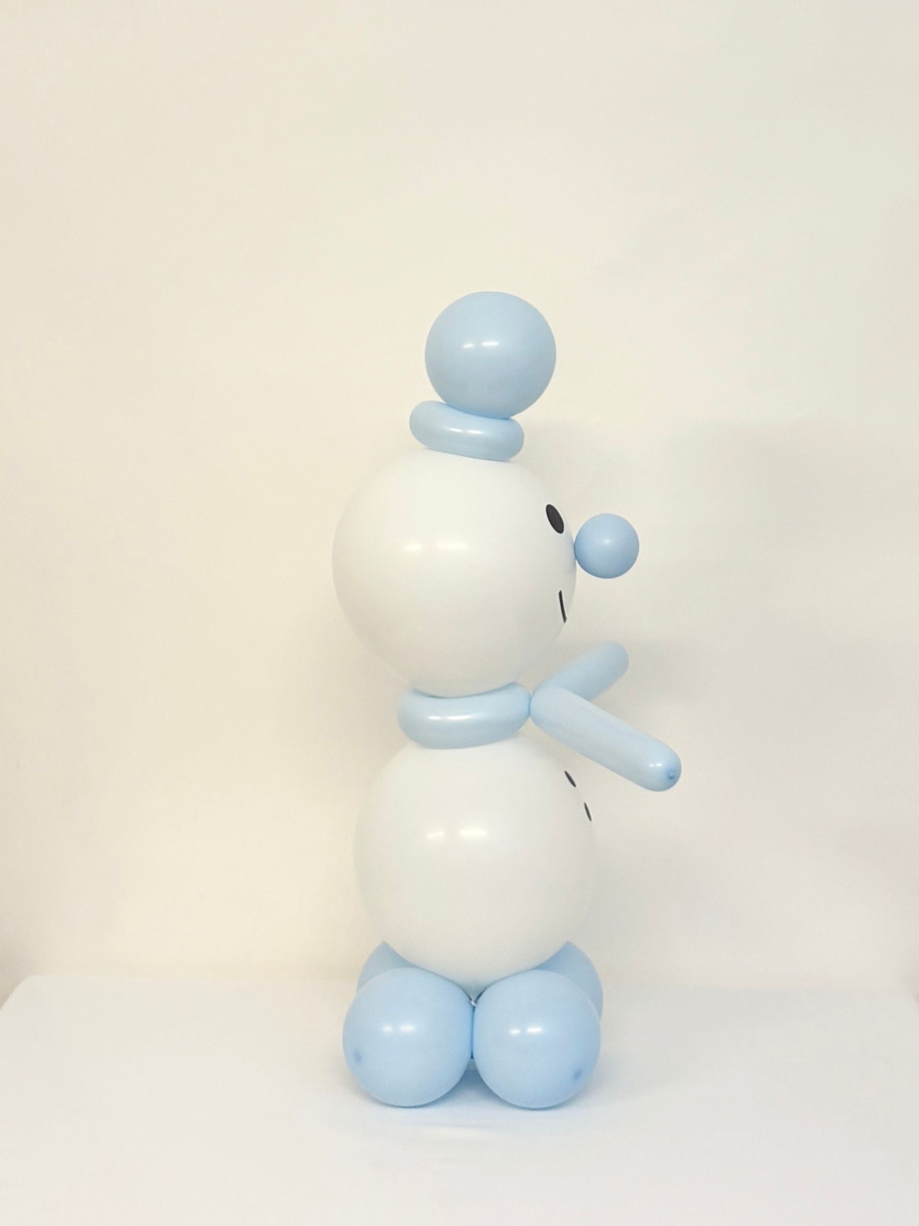 #色_マカロンブルー