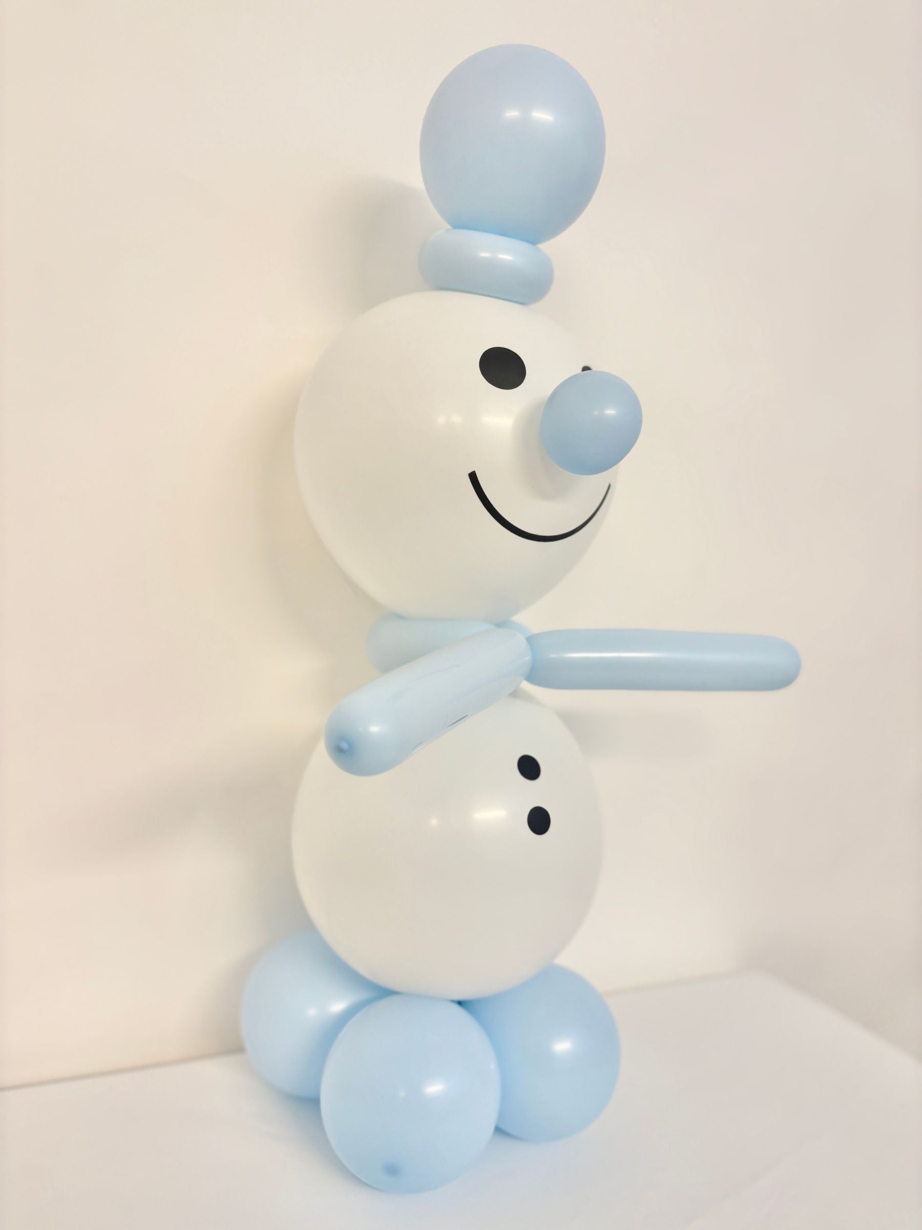 #色_マカロンブルー