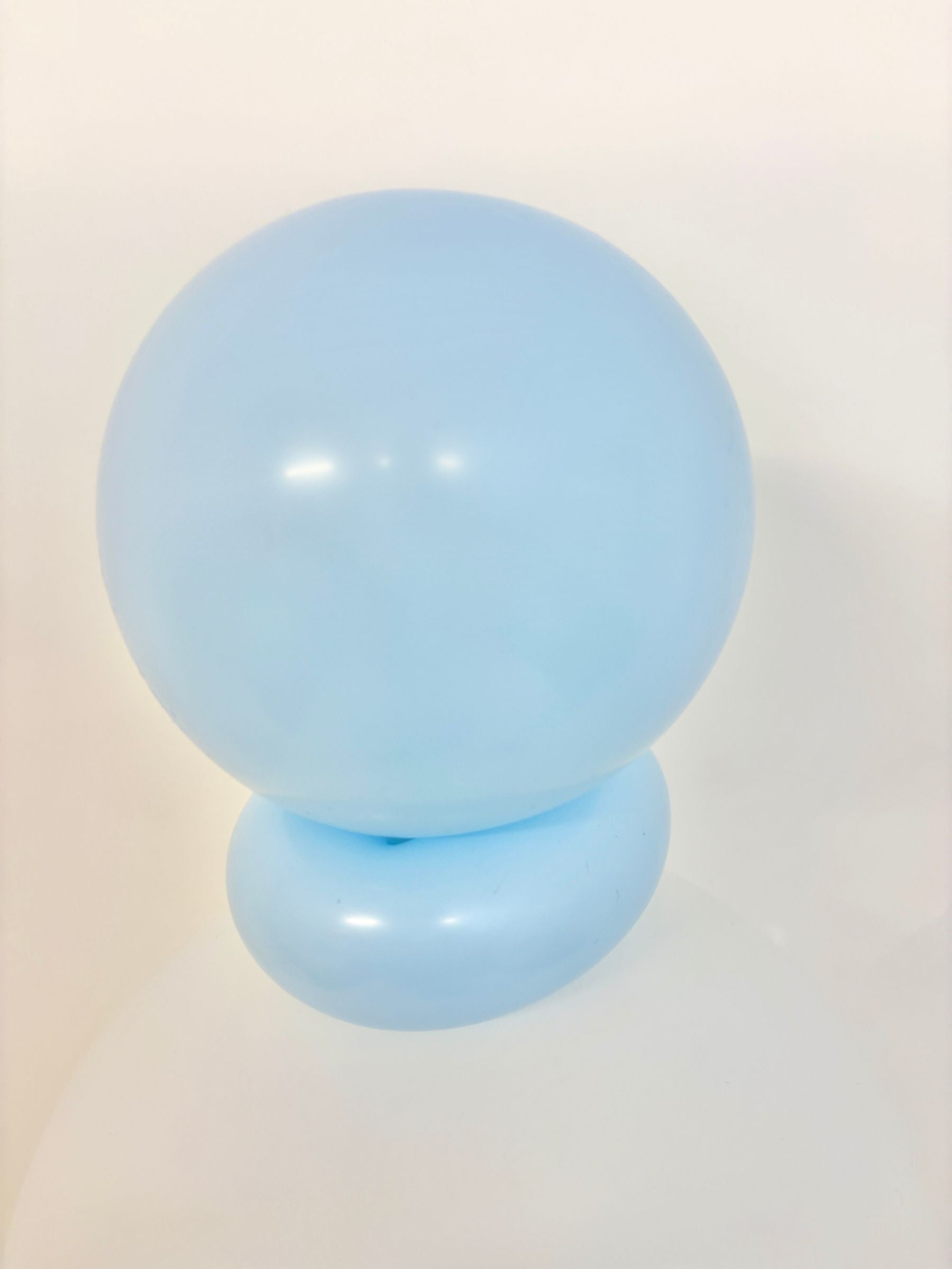 #色_マカロンブルー