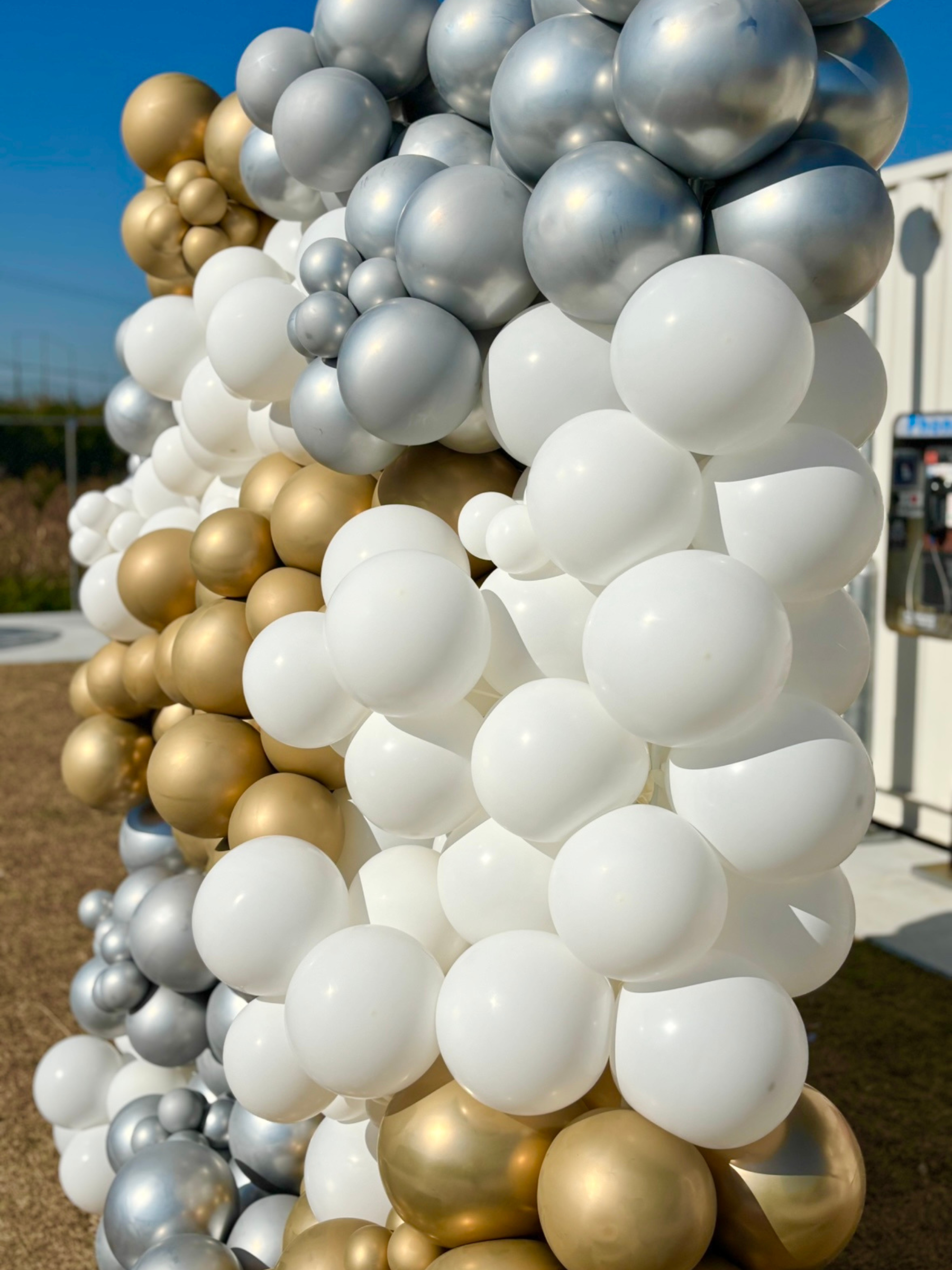 バルーンウォールデコ (ゴールド/シルバー)