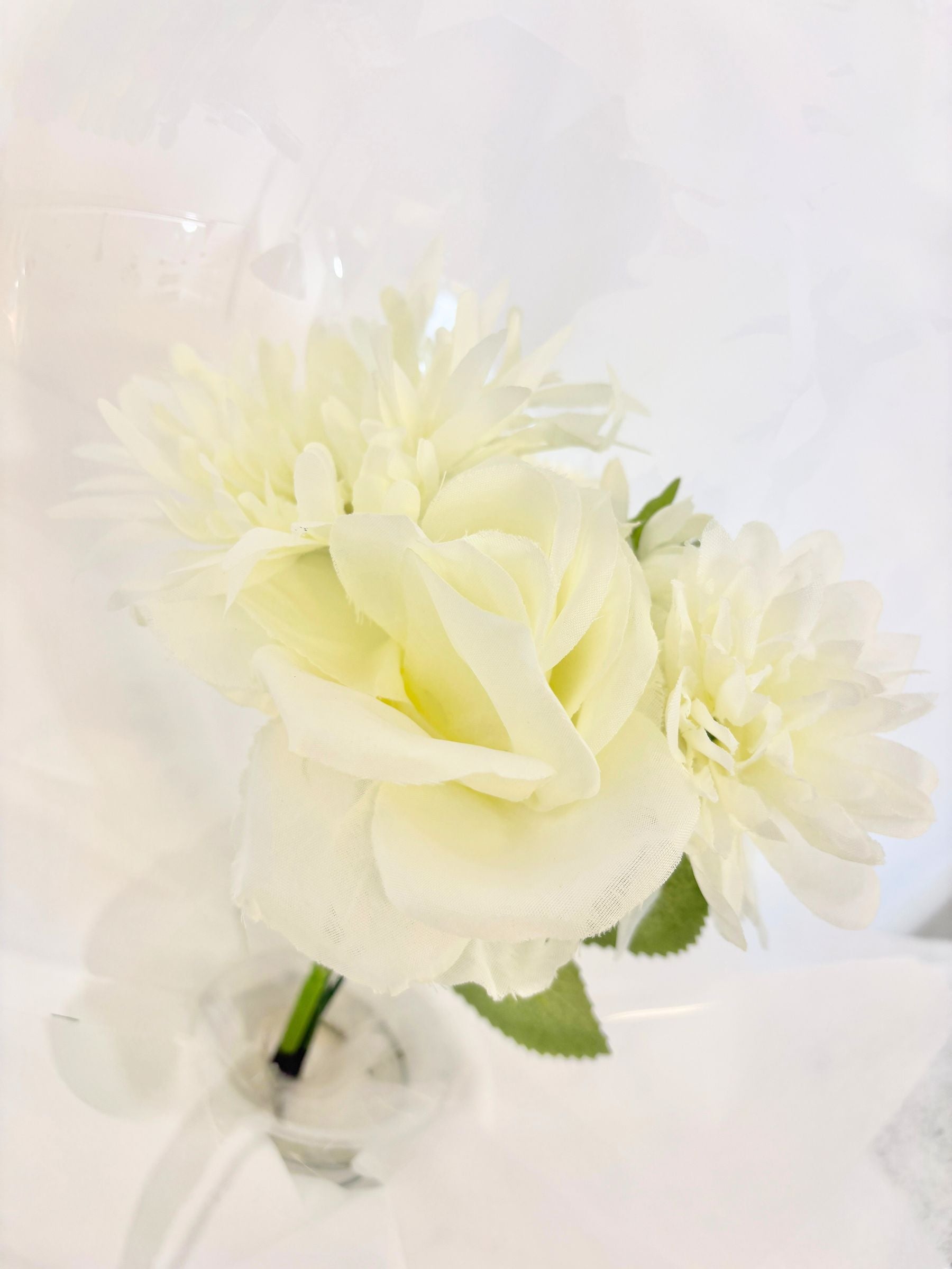 花入りブーケ(ホワイト)