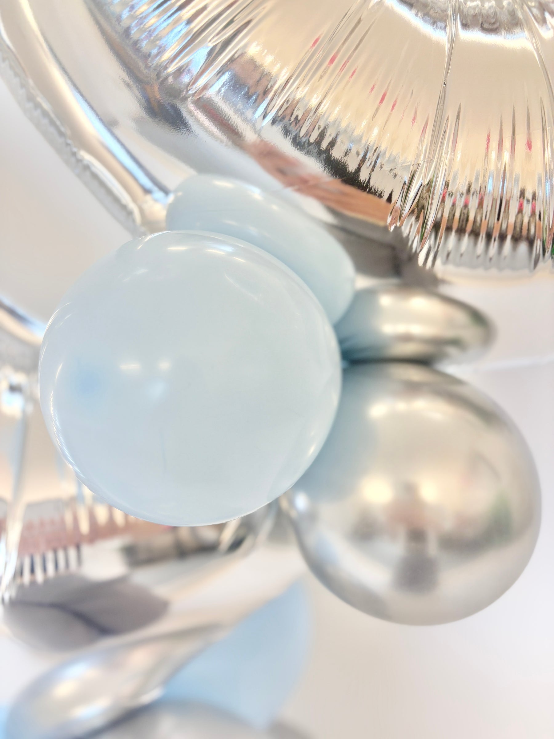 #色_マカロンブルー