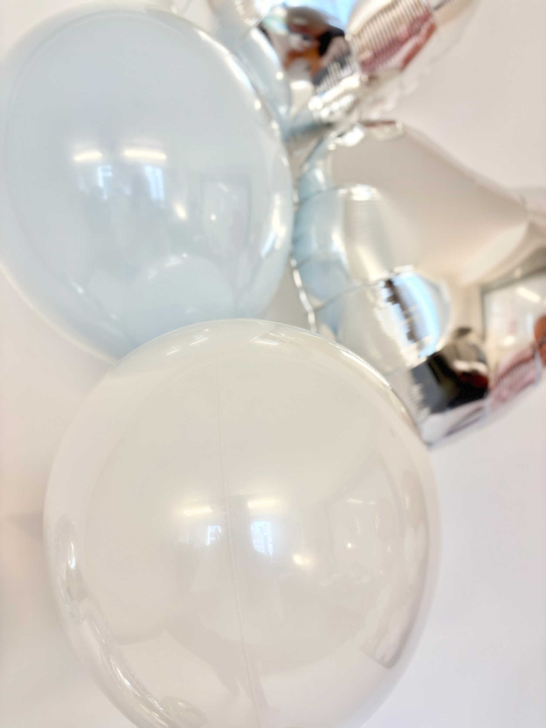 #色_マカロンブルー