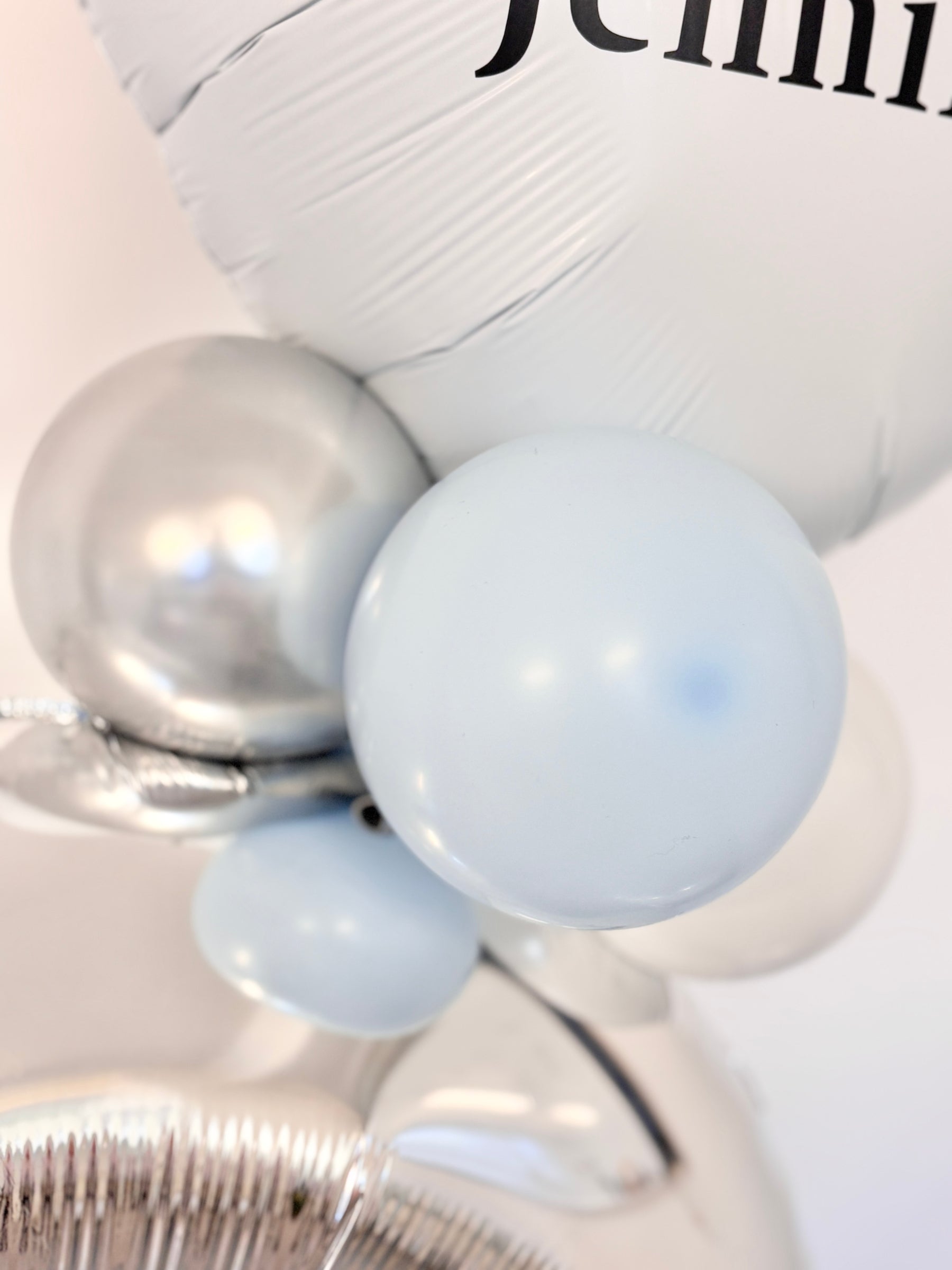 #色_マカロンブルー