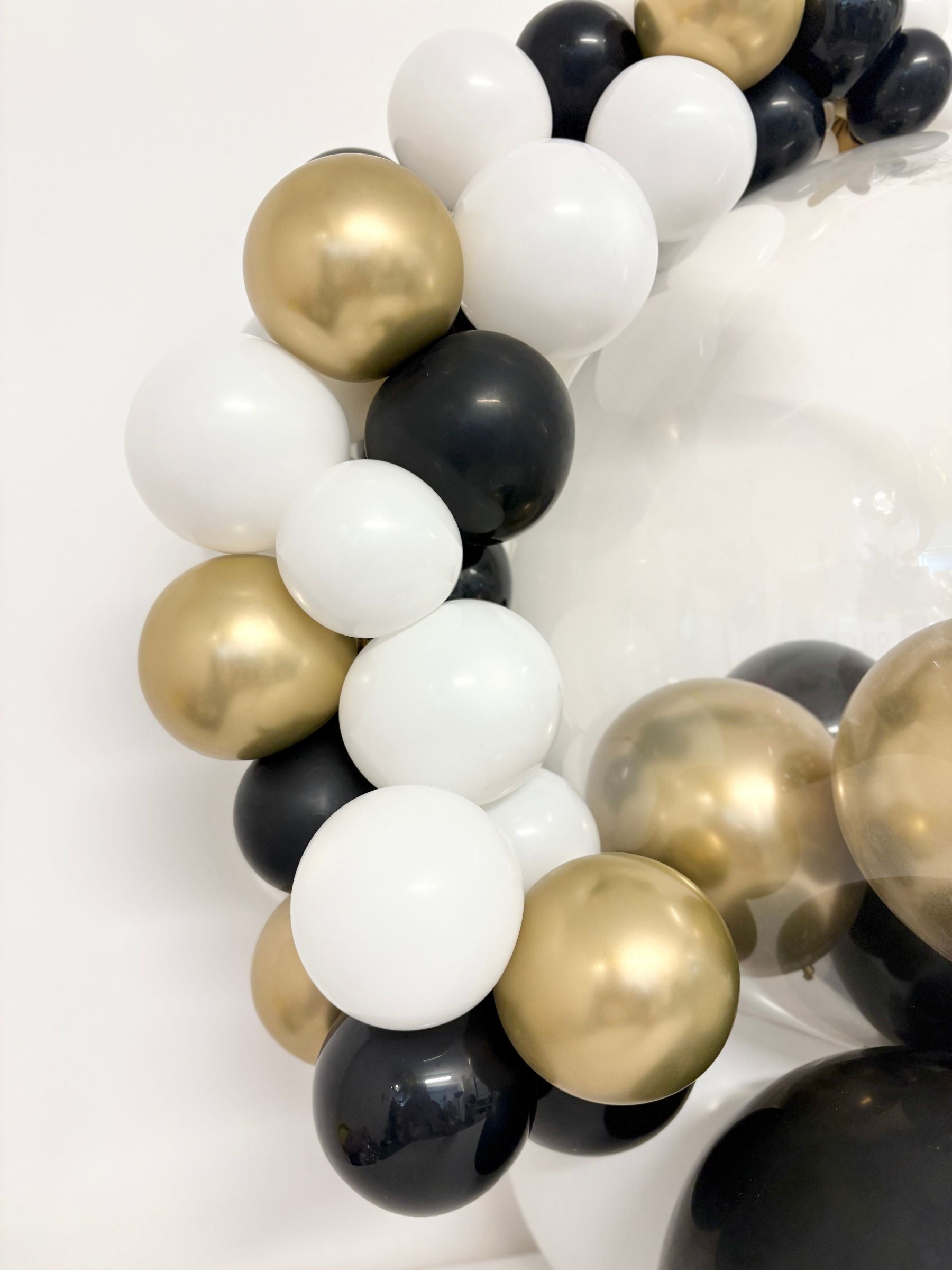 #色_ブラック/ゴールド