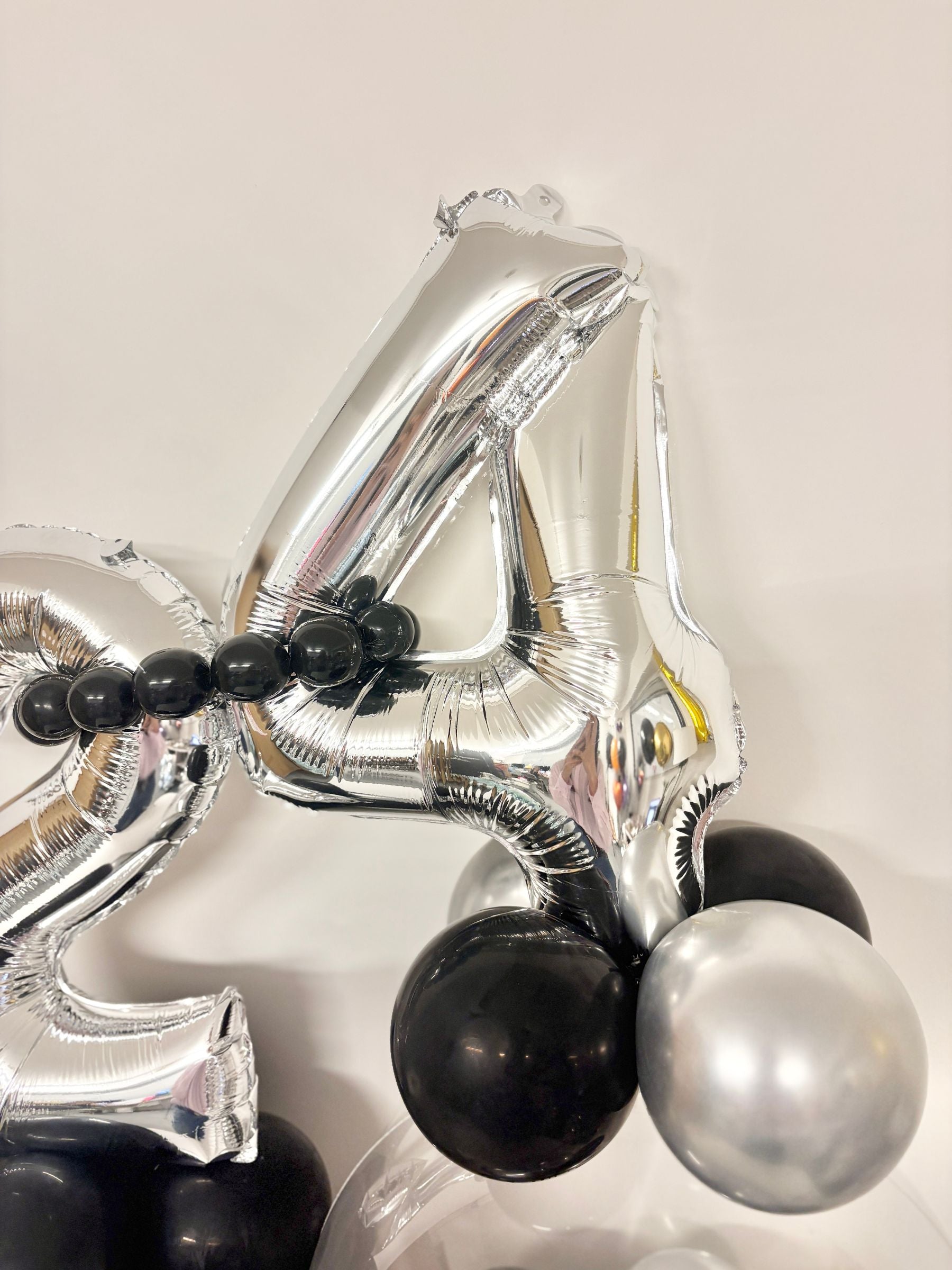 #色_ブラック/シルバー