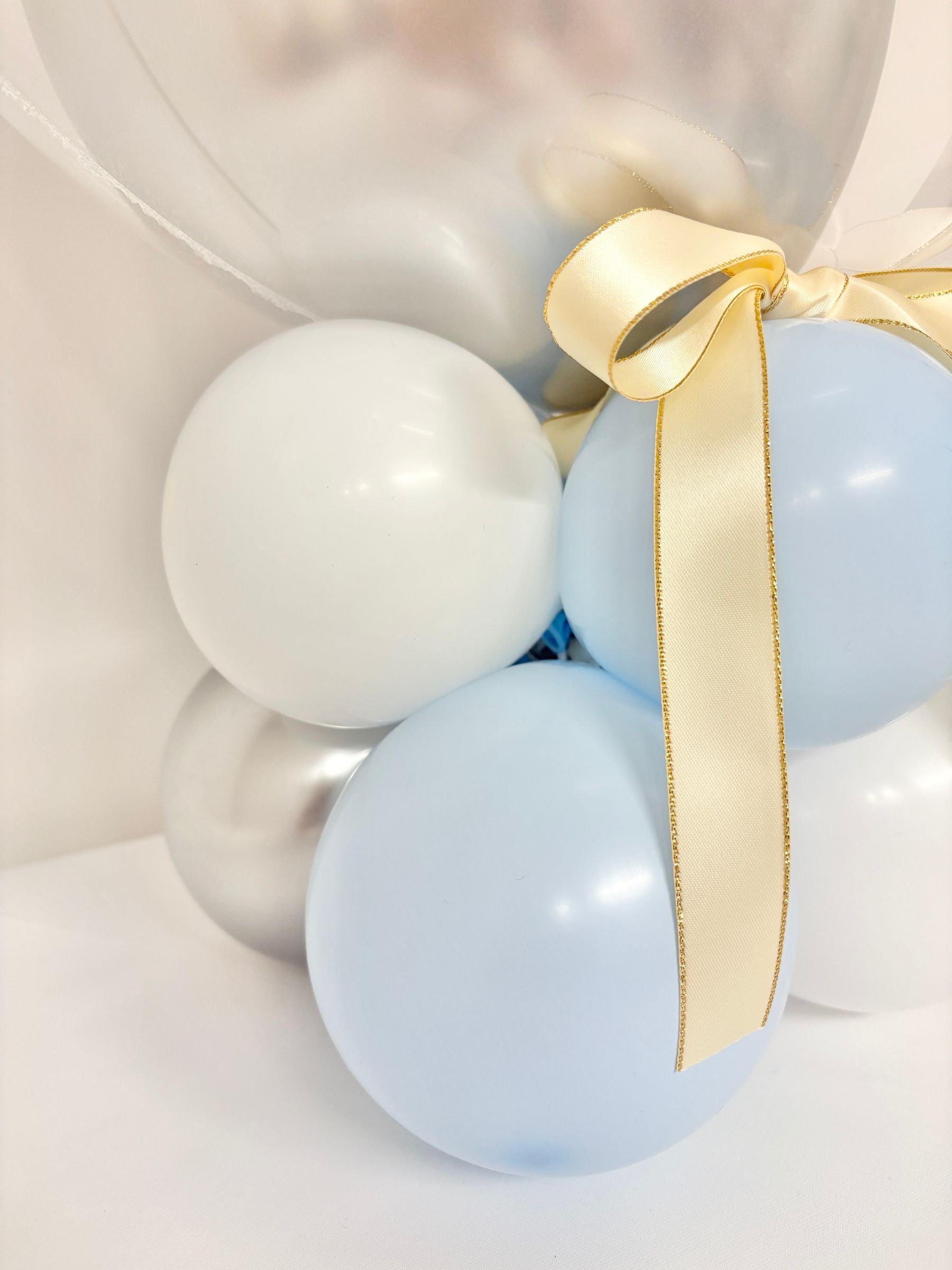 #色_マカロンブルー