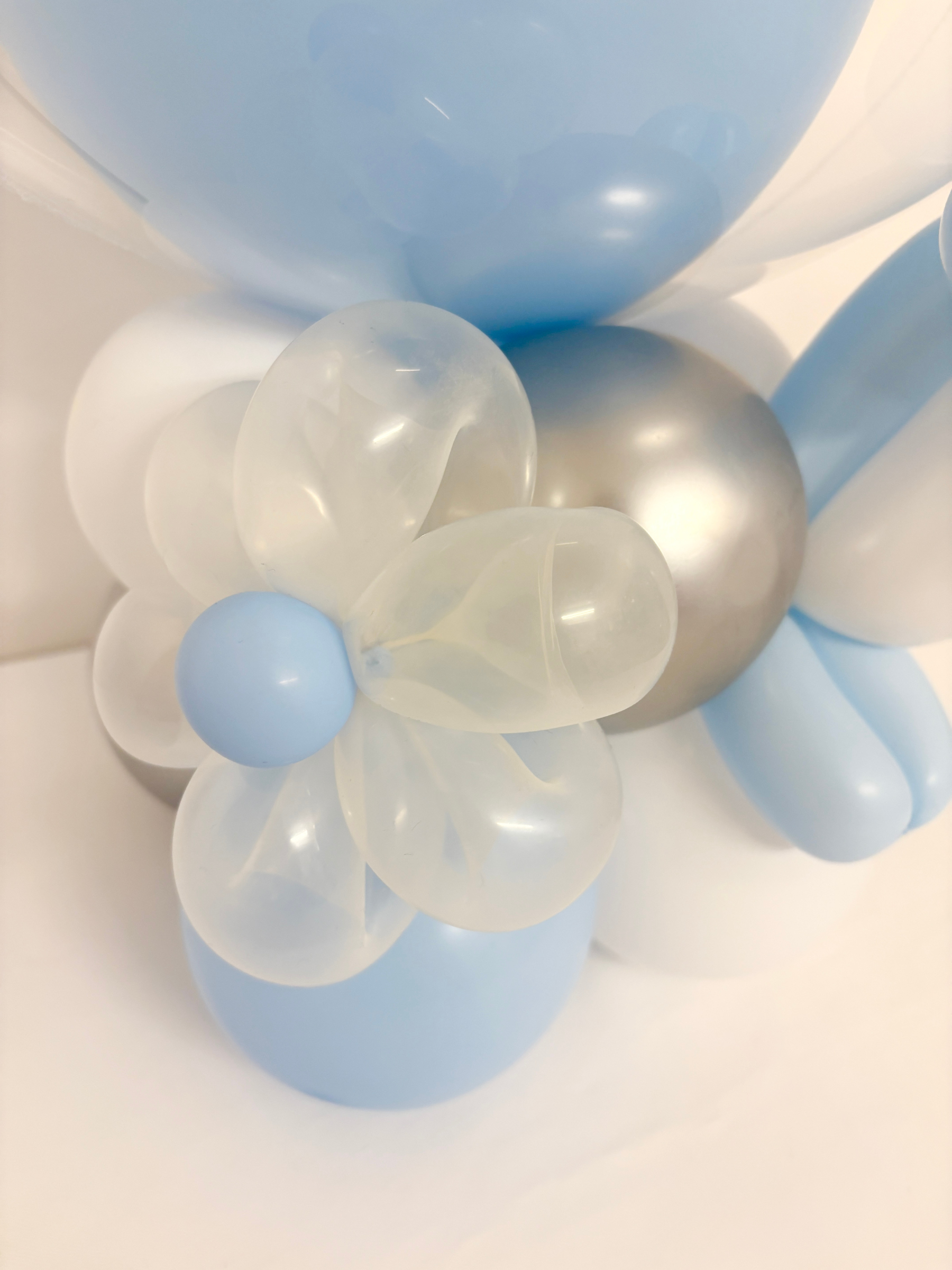 #色_マカロンブルー