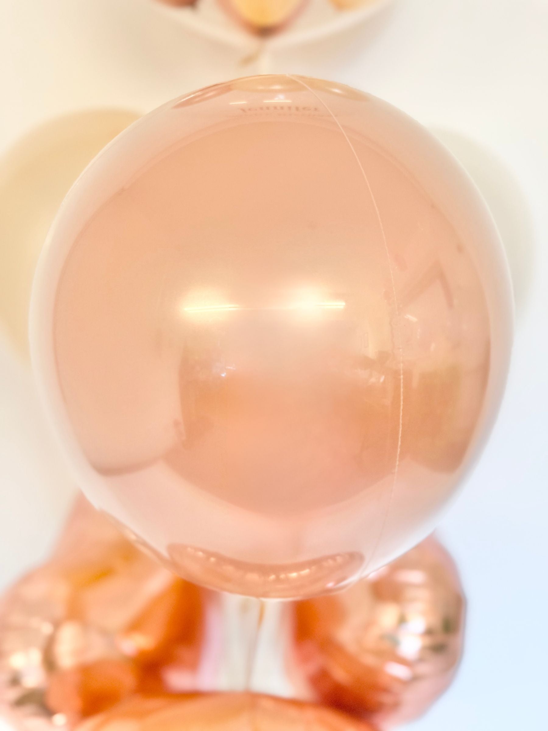 #色_サーモンピンク