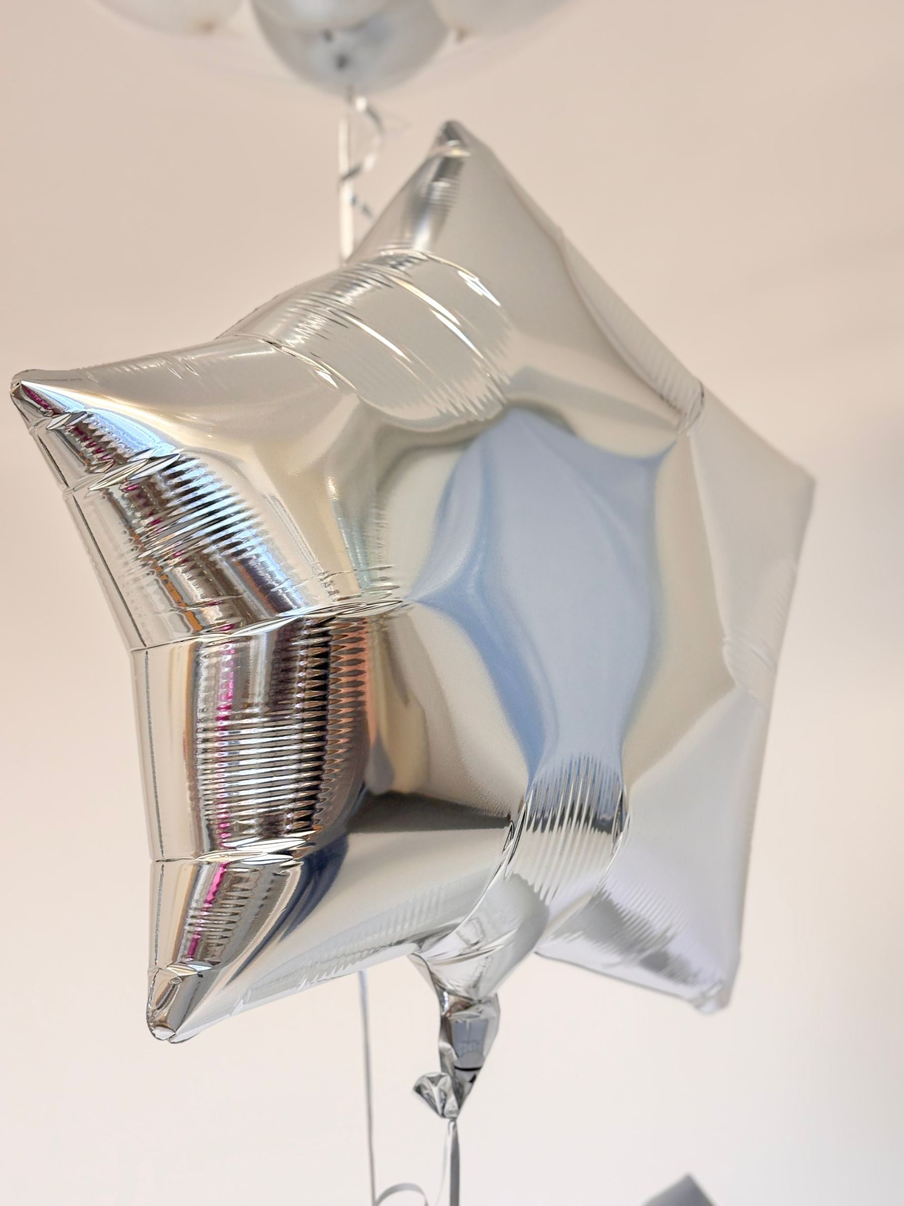 #色_ホワイト/シルバー