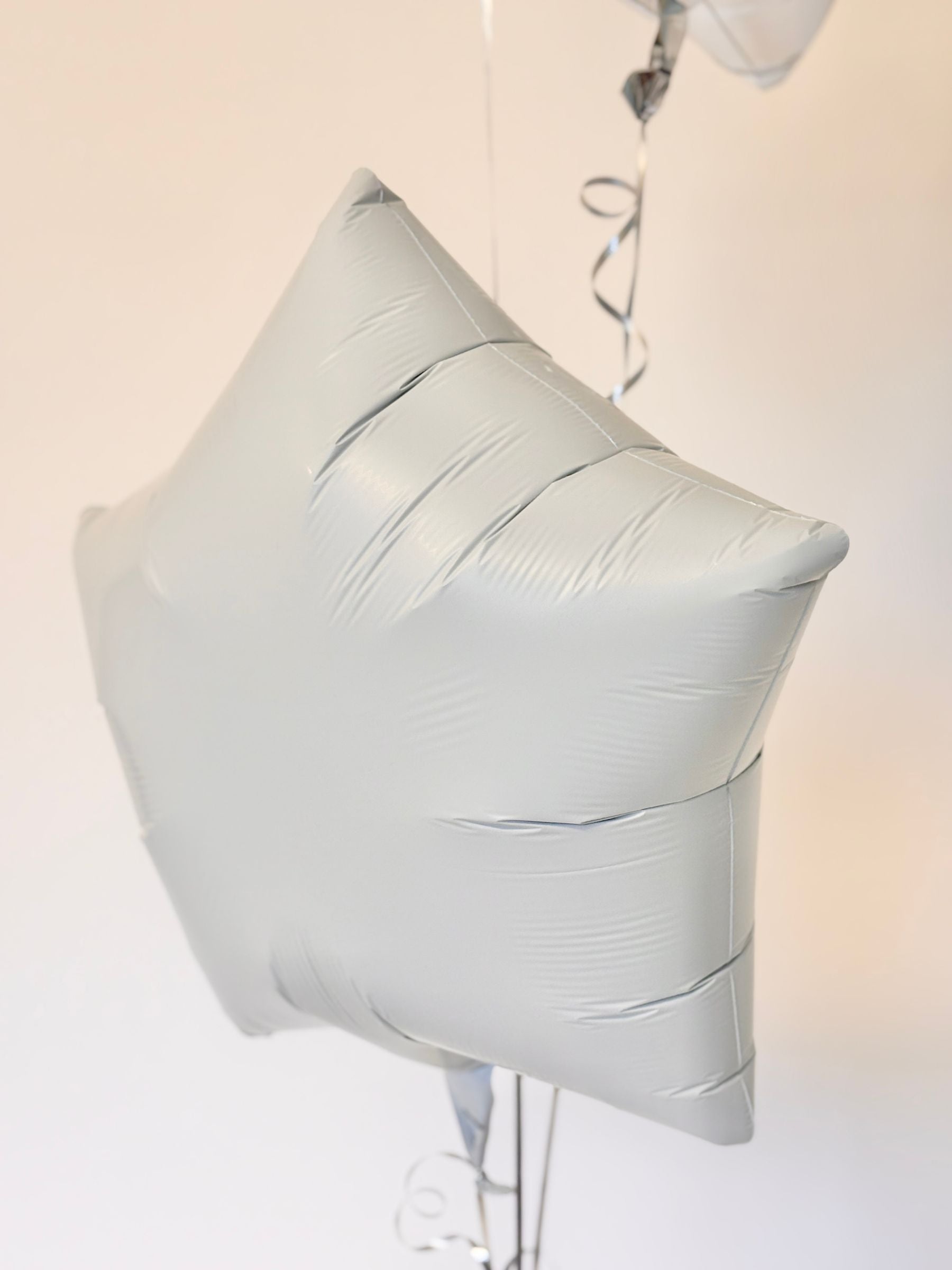 #色_ホワイト/シルバー