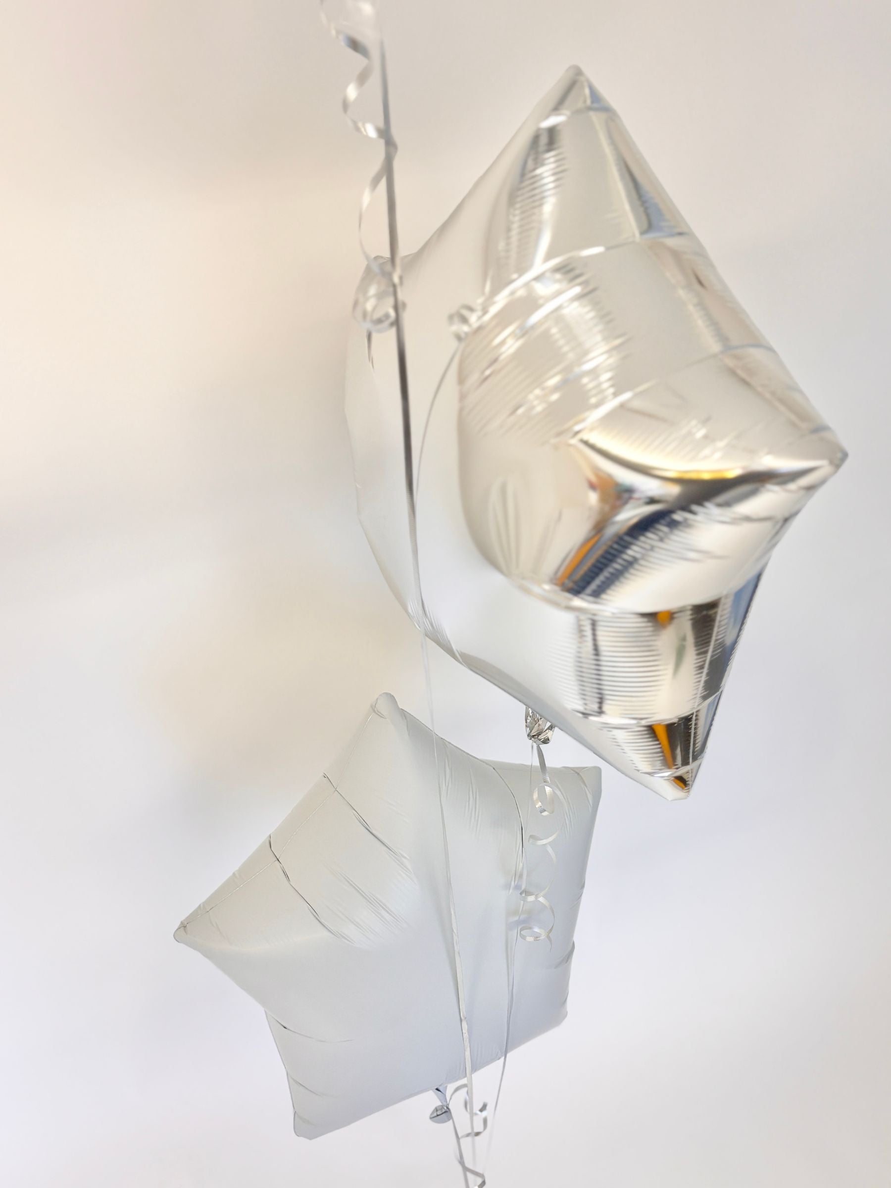 #色_ホワイト/シルバー