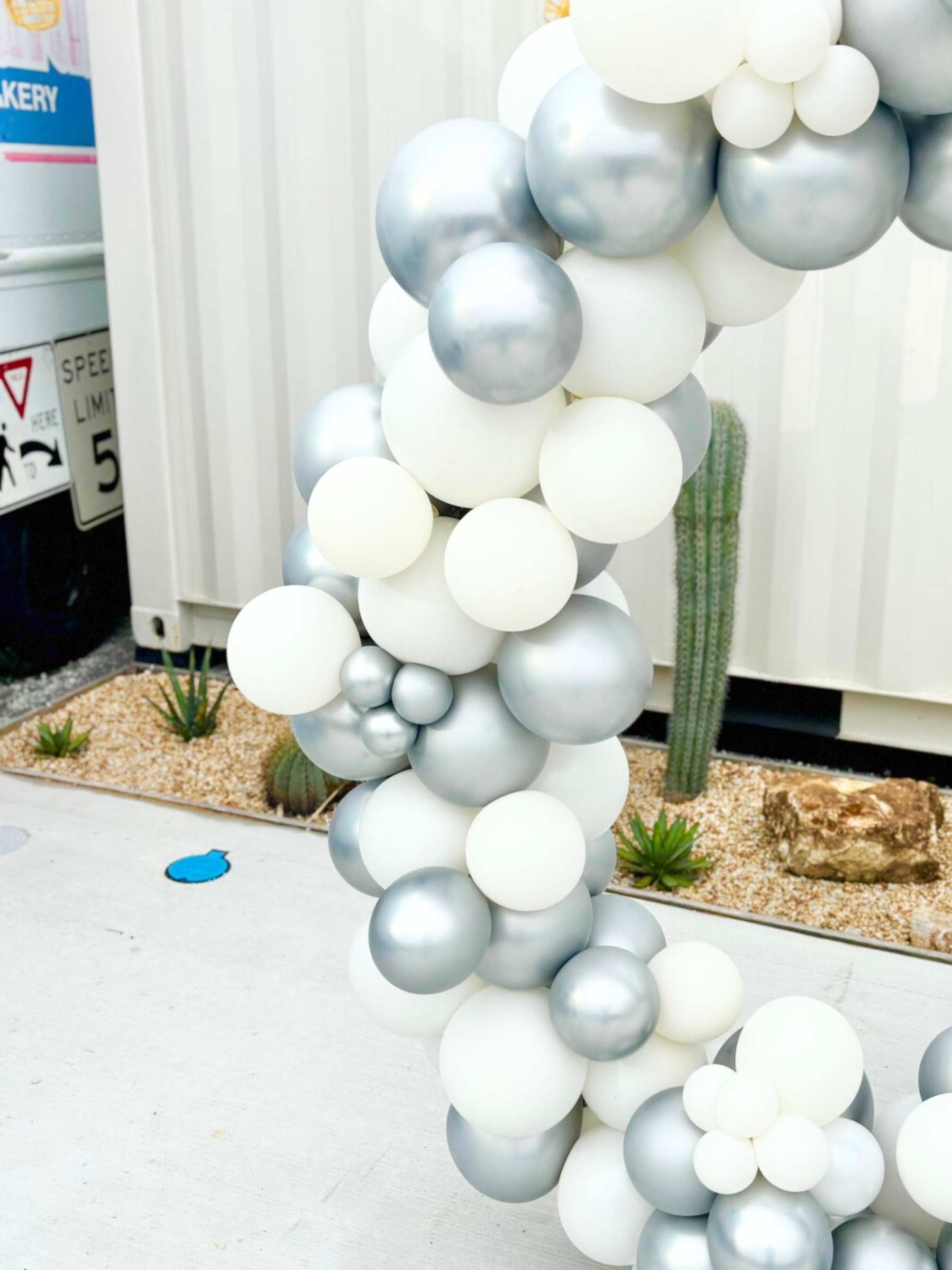 リングバルーン（ミラーシルバー/ホワイト）