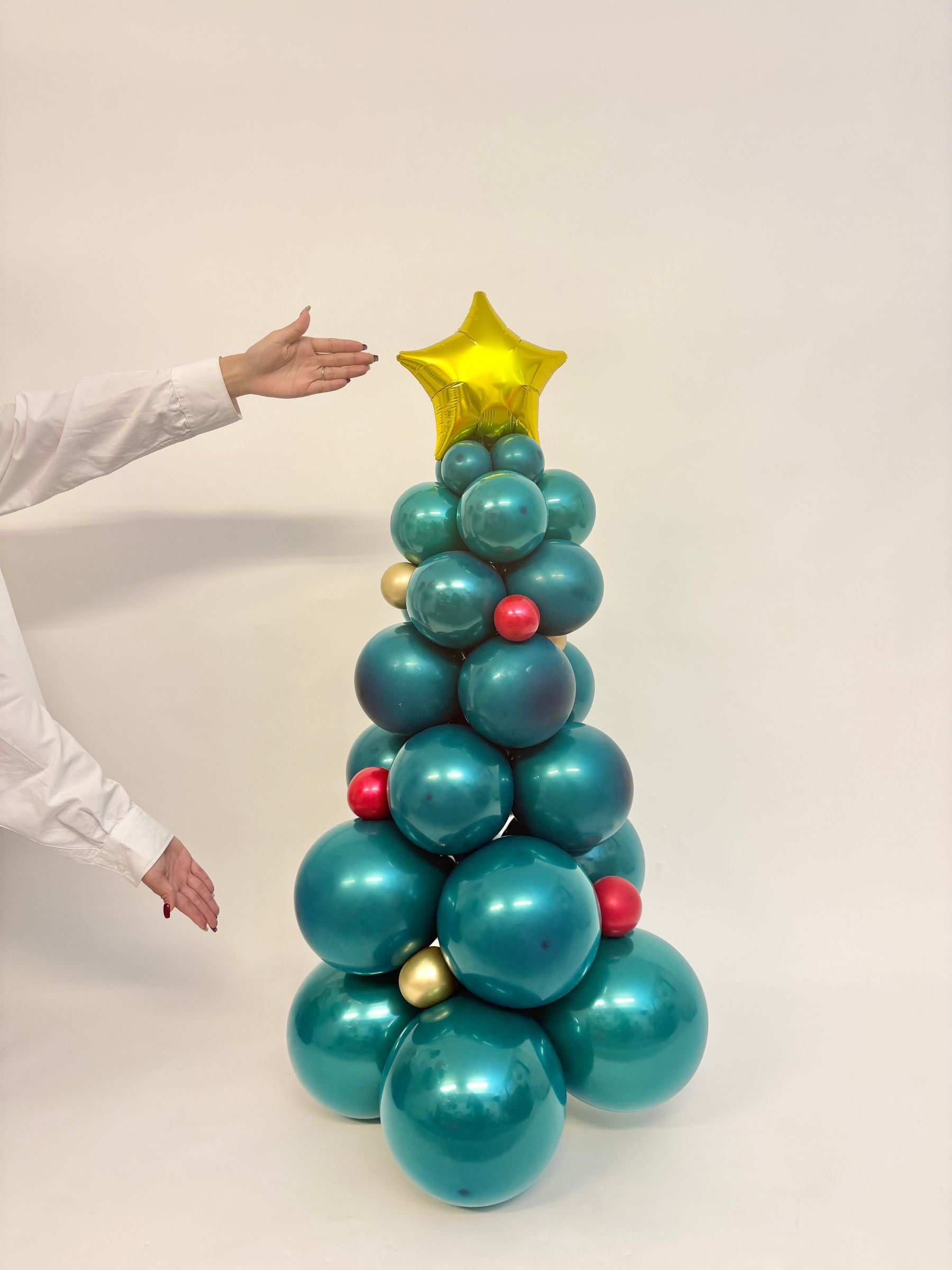 クリスマスツリー（M）