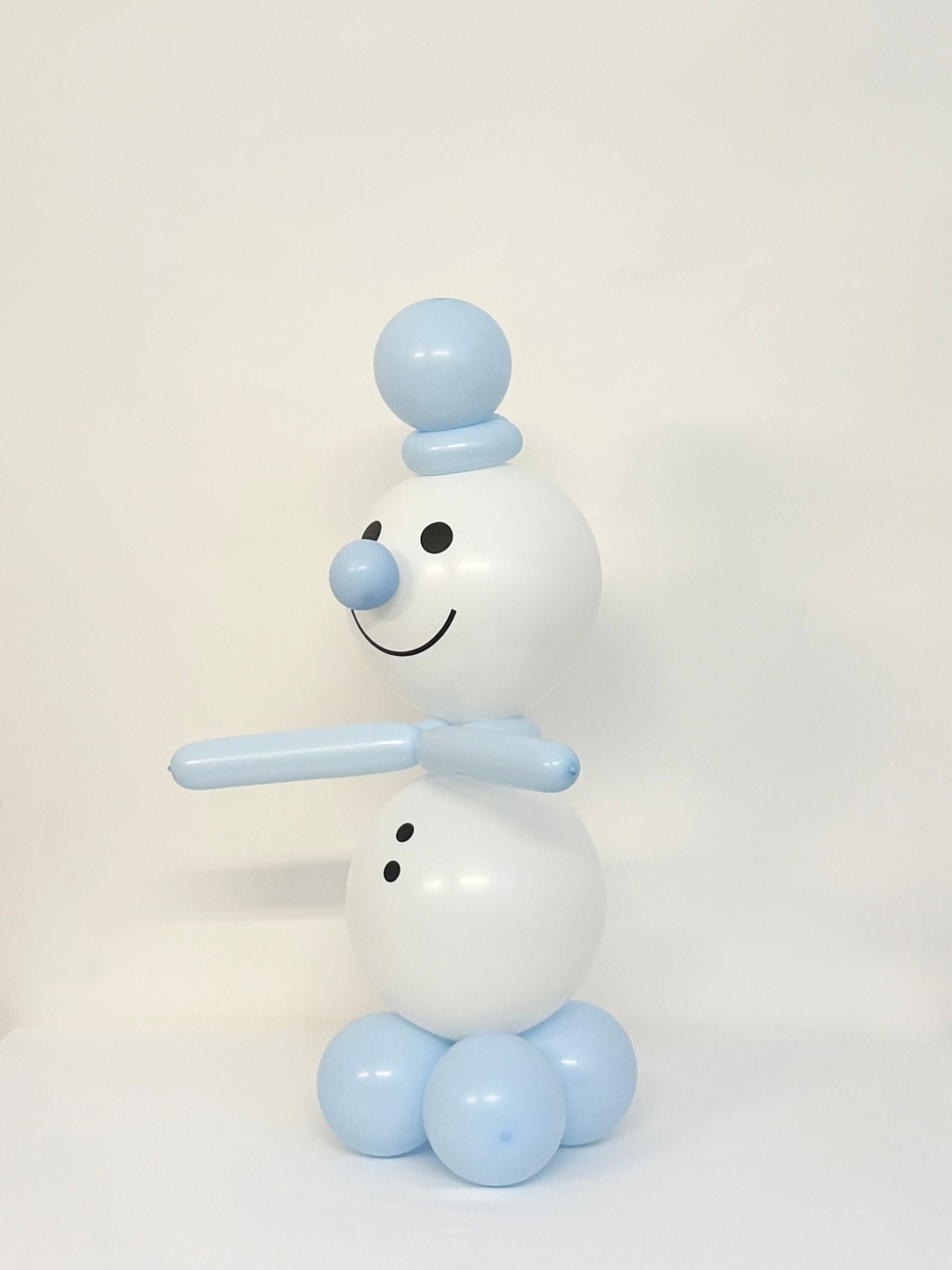 #色_マカロンブルー