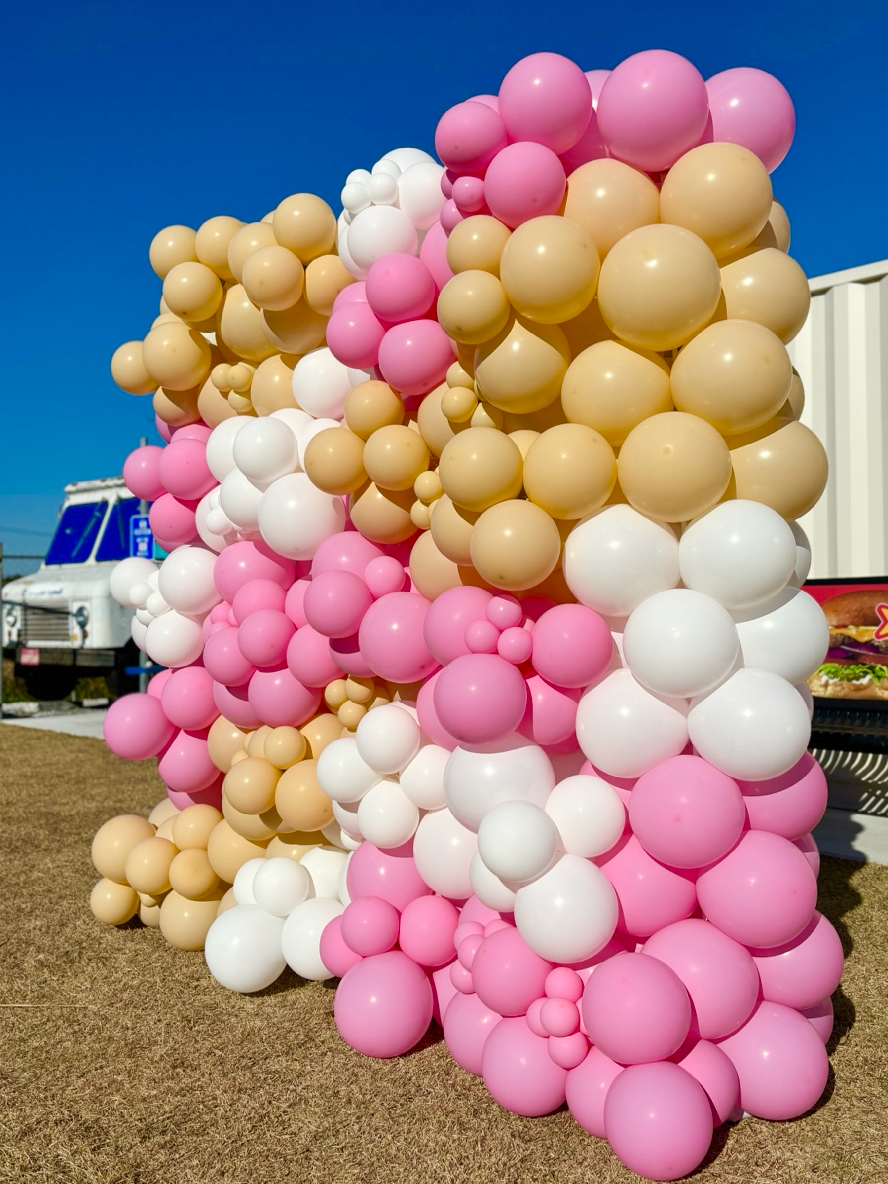 バルーンウォールデコ （ピンク/ホワイト）