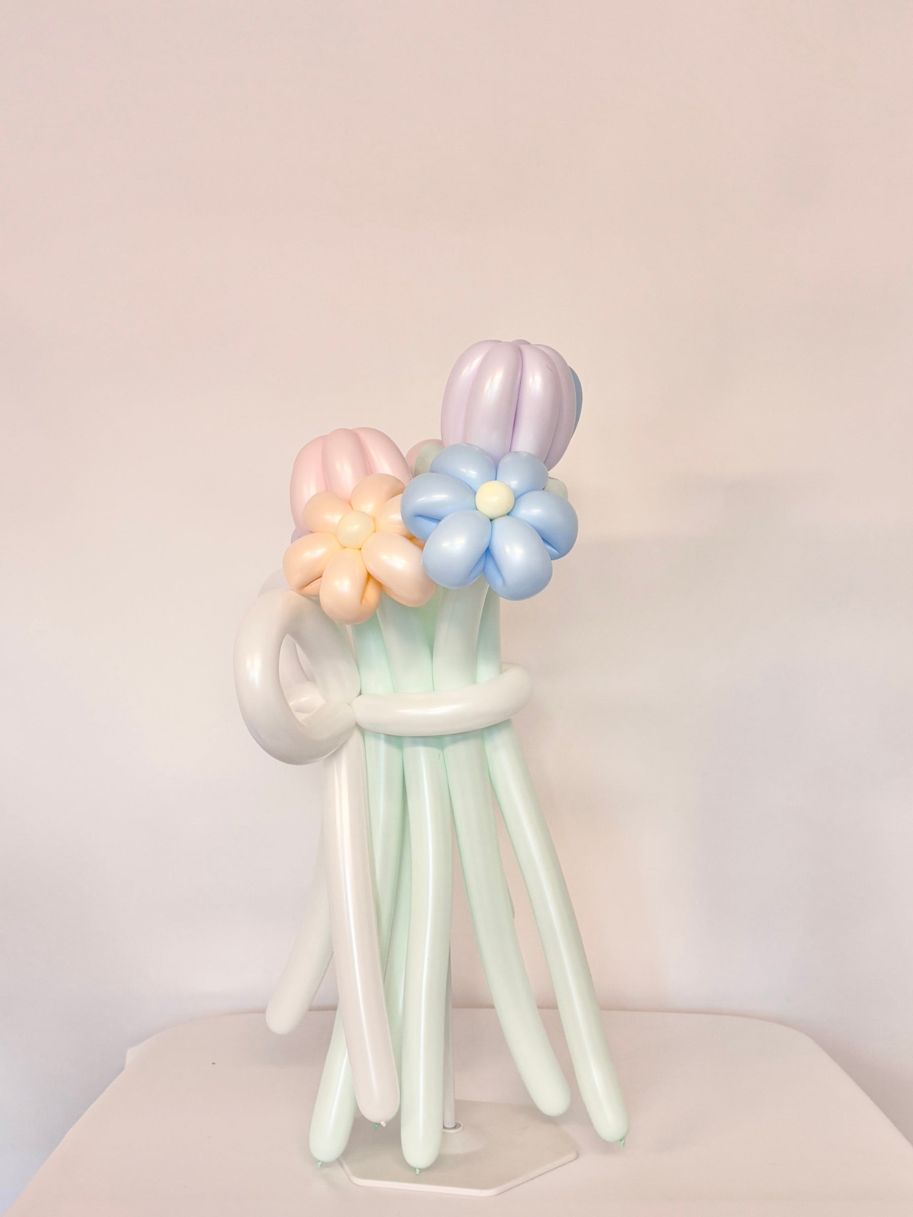 花束ブーケ（6輪花×チューリップ）