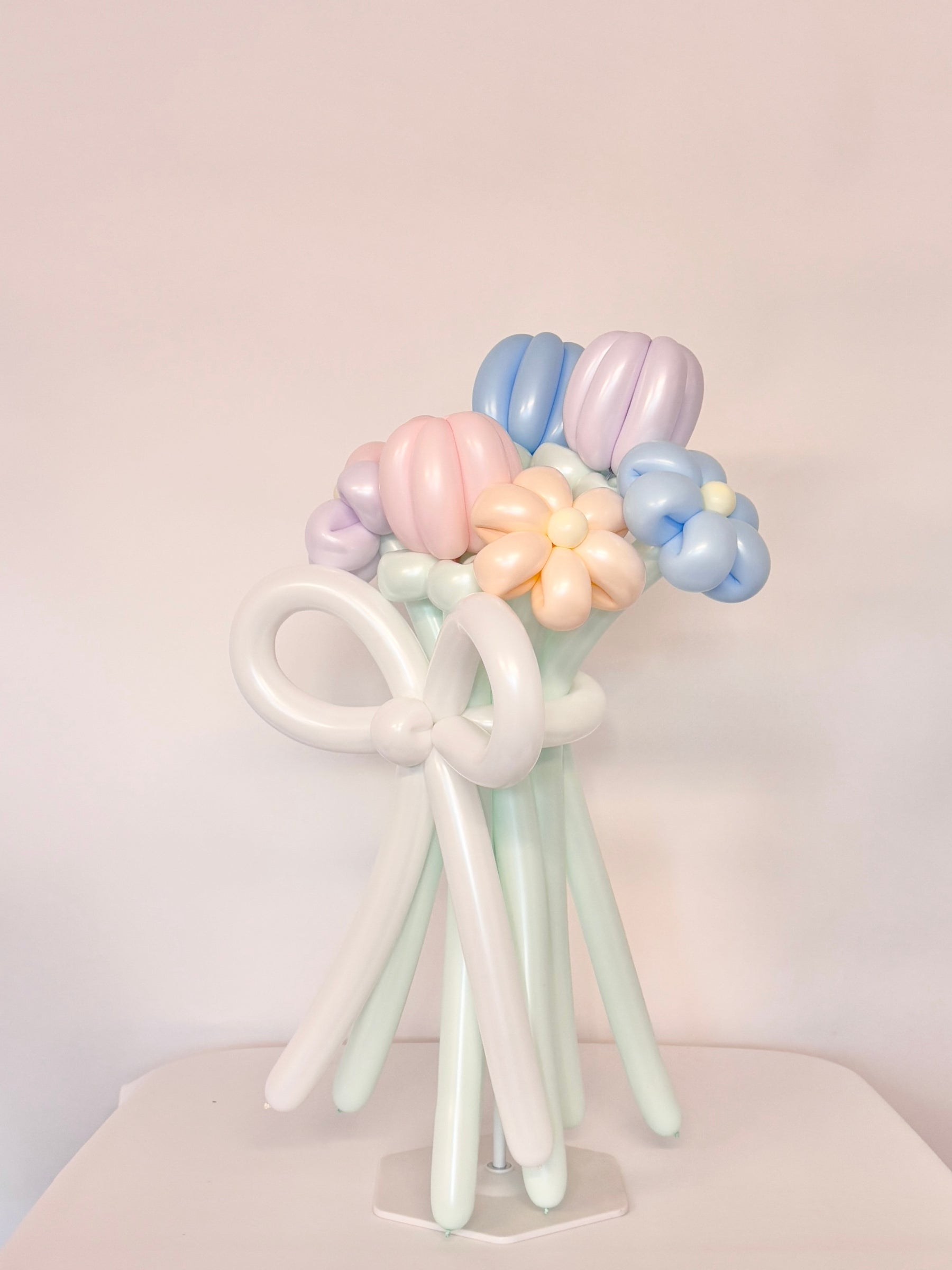 花束ブーケ（6輪花×チューリップ）