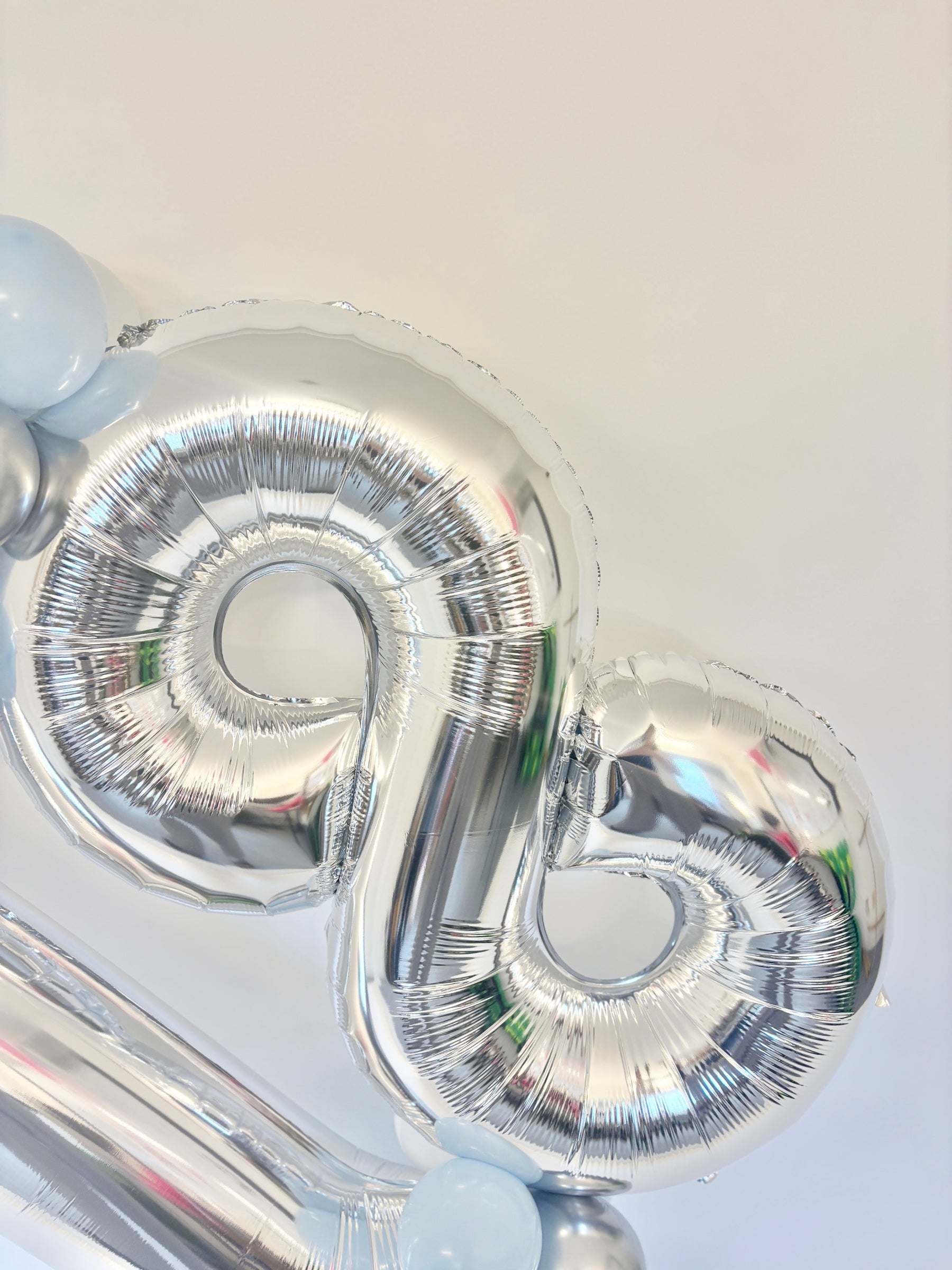 #色_マカロンブルー