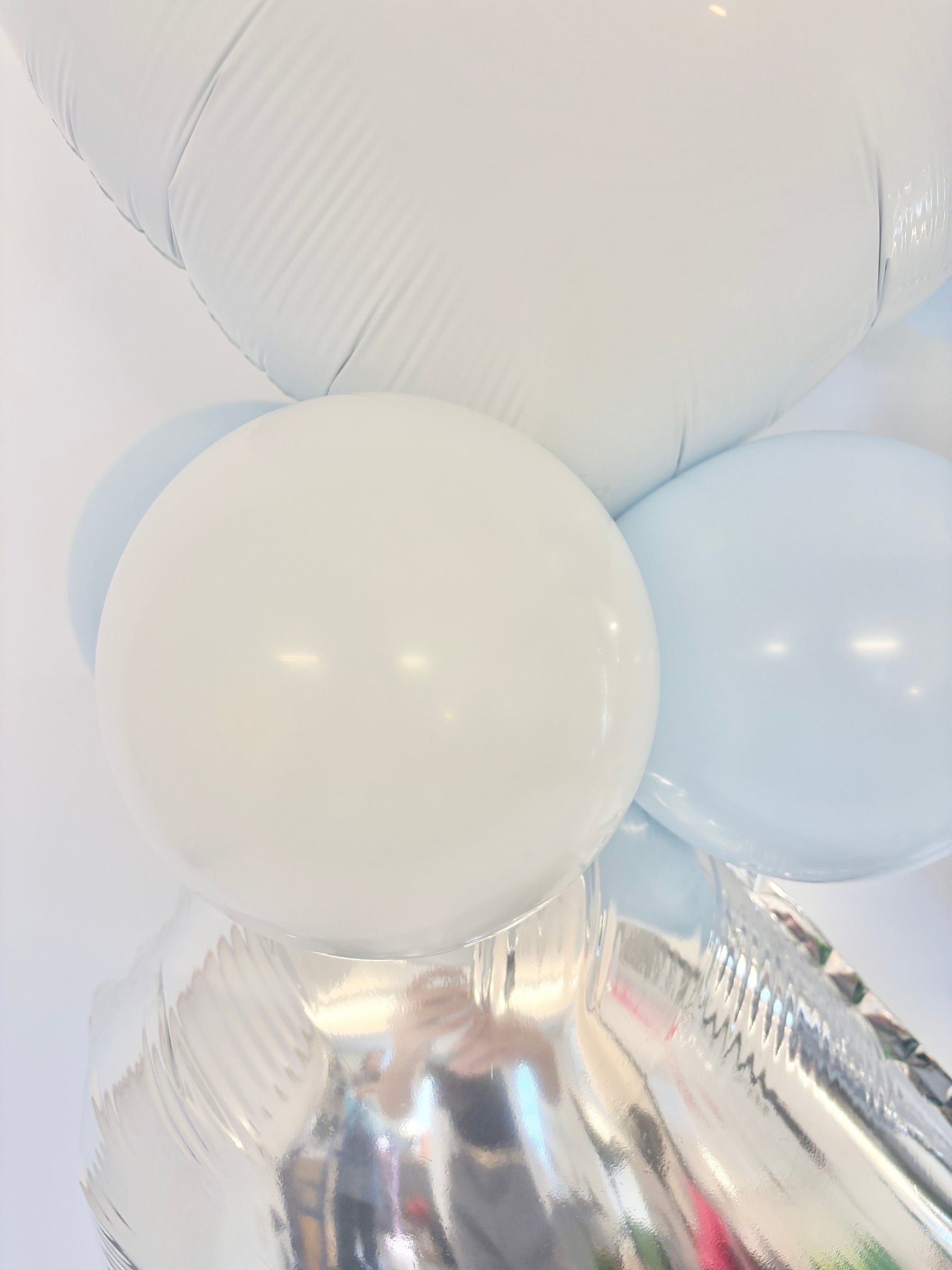 #色_マカロンブルー