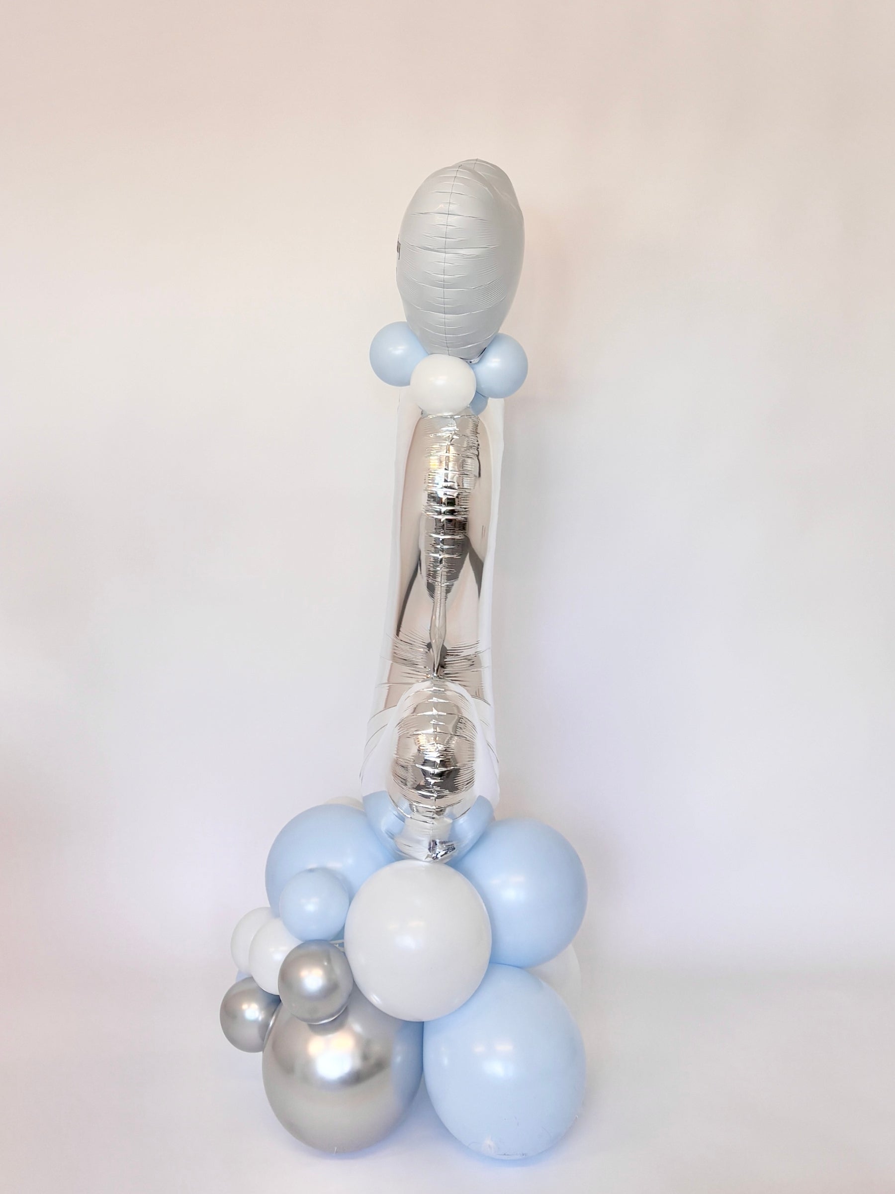 #色_マカロンブルー