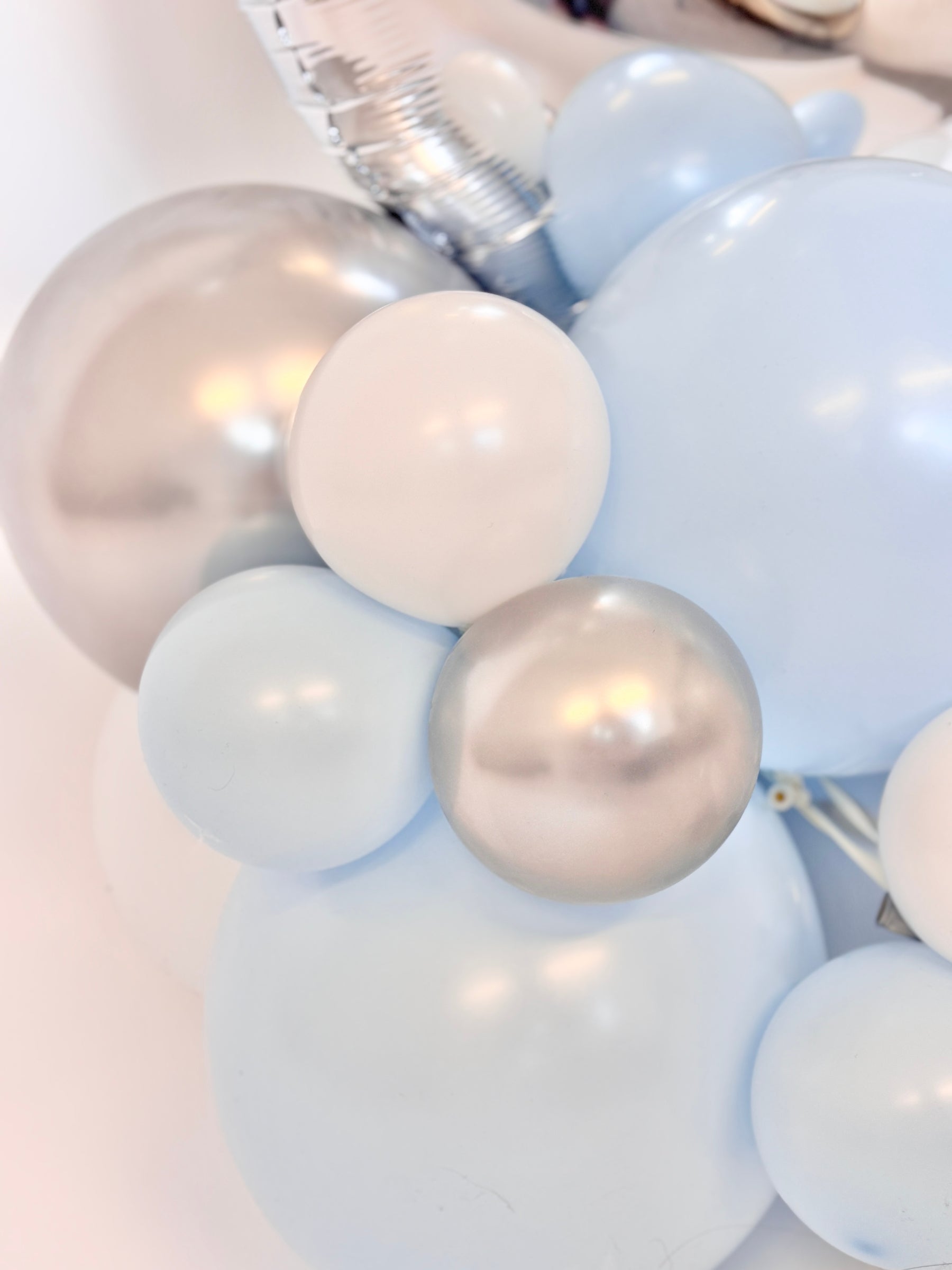 #色_マカロンブルー