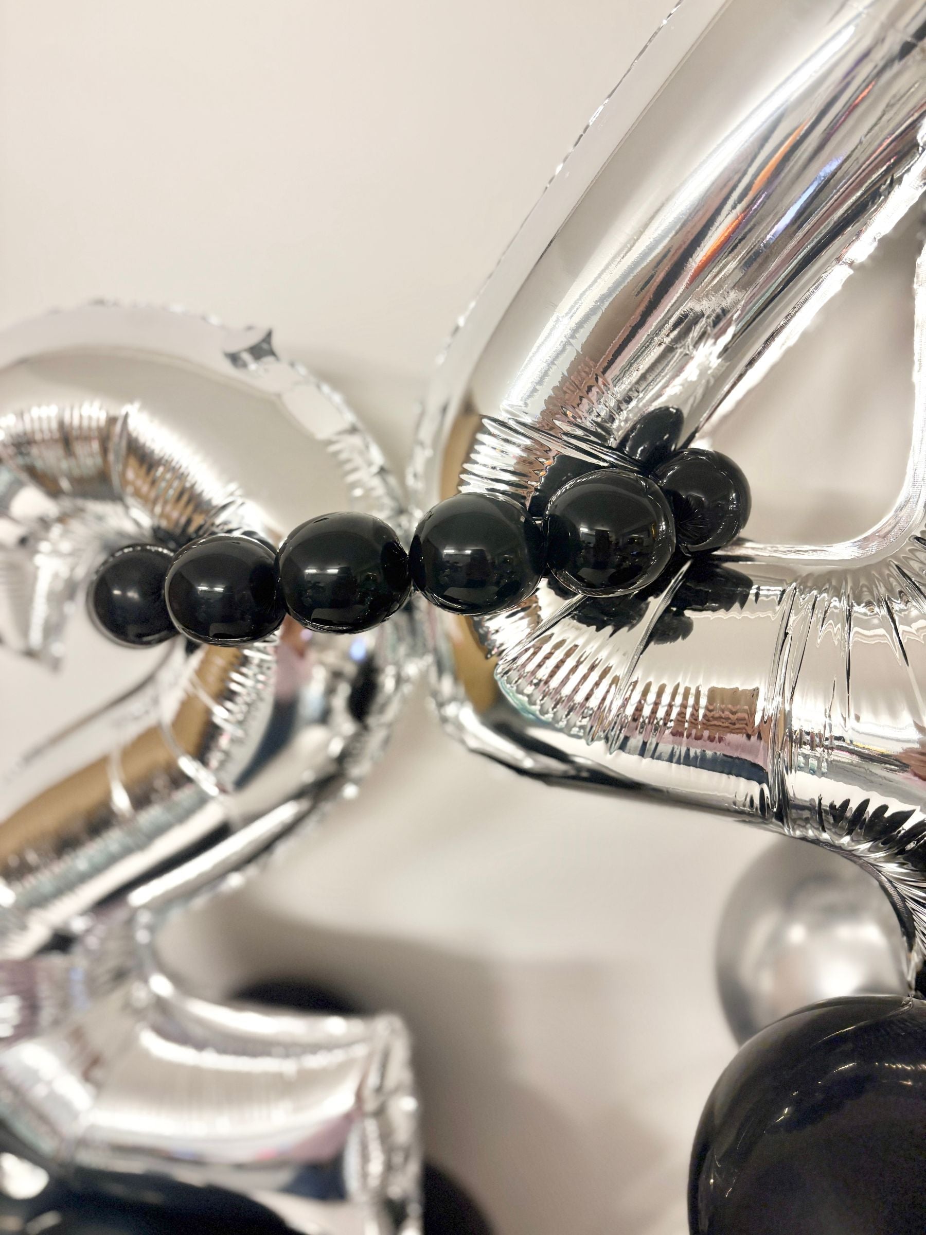 #色_ブラック/シルバー