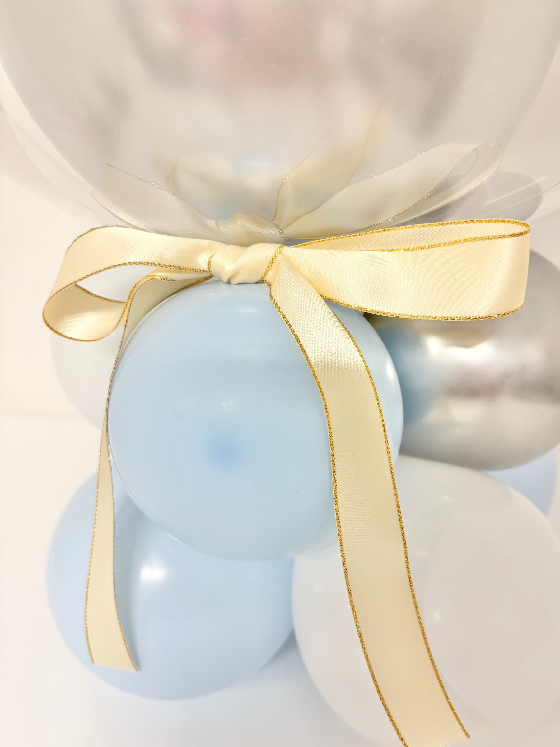 #色_マカロンブルー