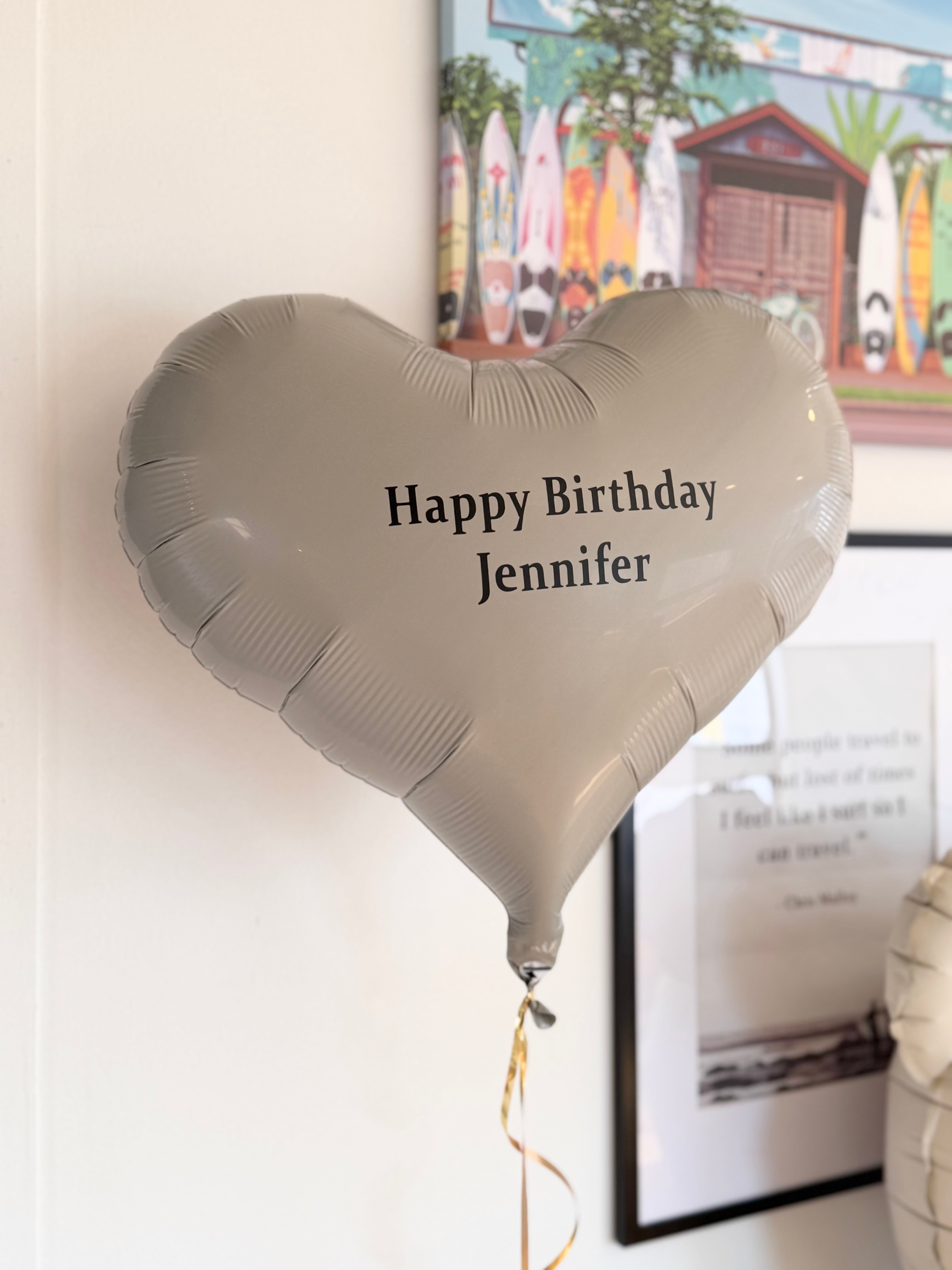 #色_サンドグレイ