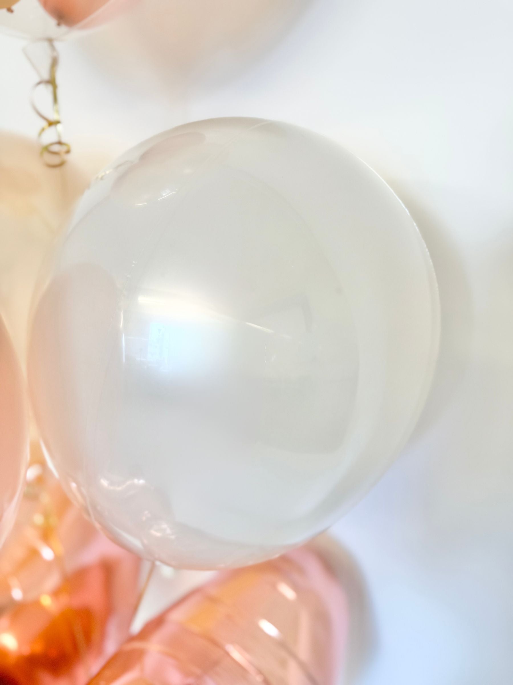 #色_サーモンピンク