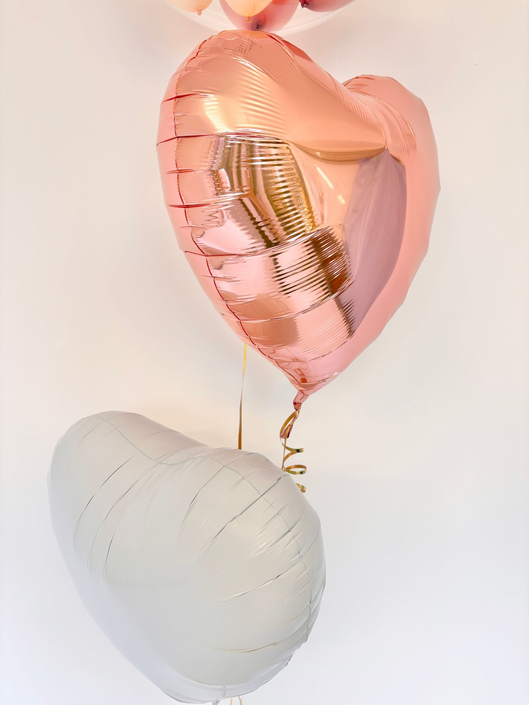 #色_ホワイト/サーモンピンク