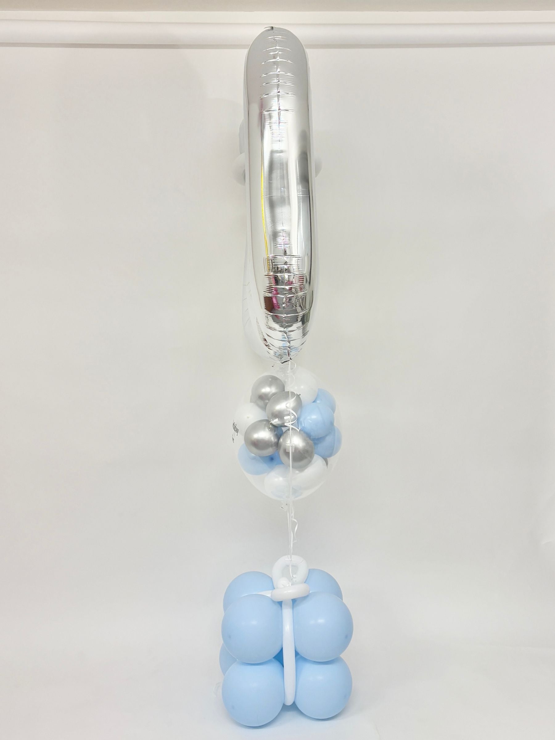 #色_マカロンブルー