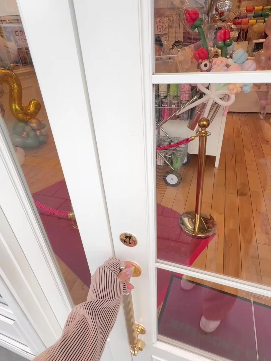 #色_マカロンブルー