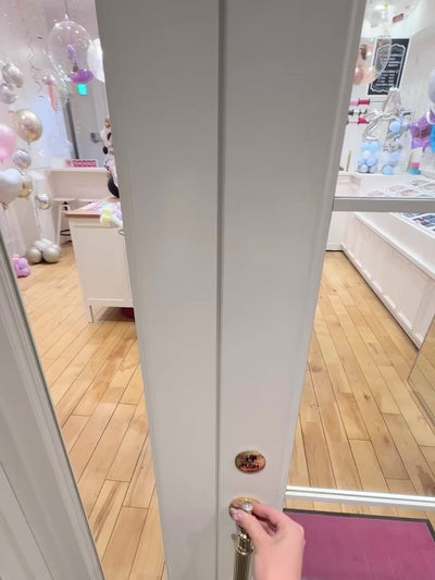 #色_ブラック/ゴールド